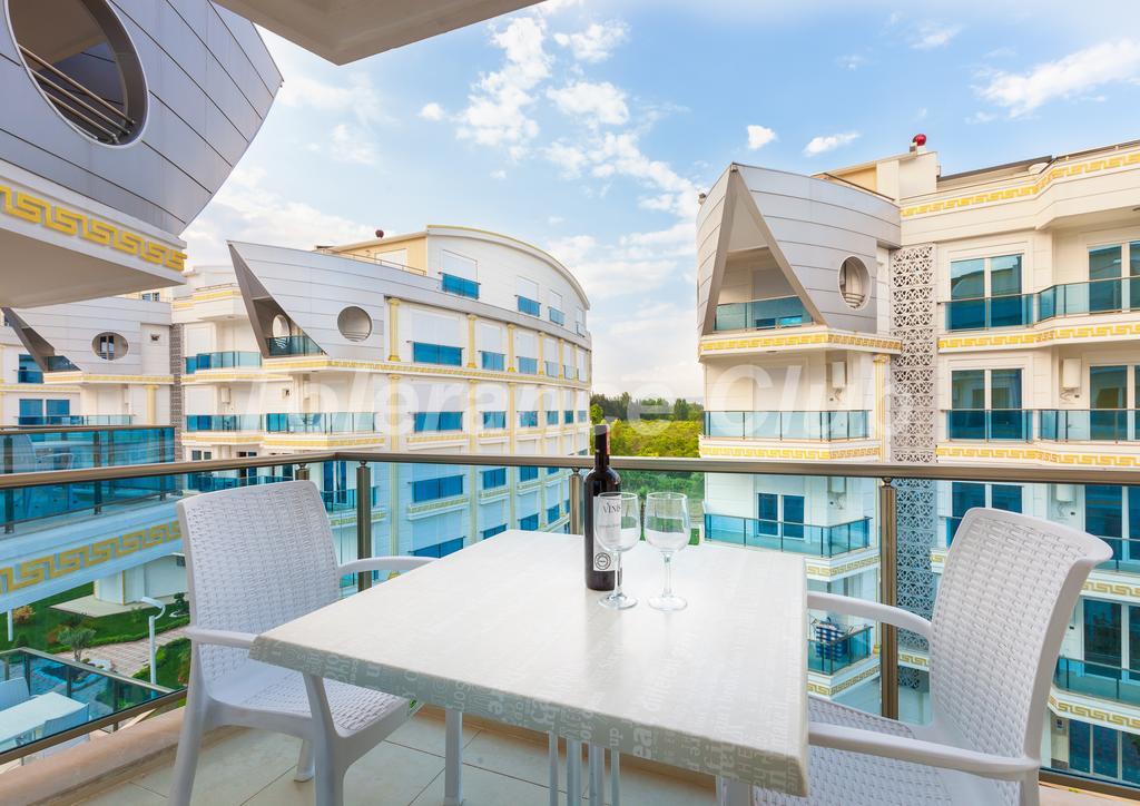 Melda Palace Antalya Rum bild